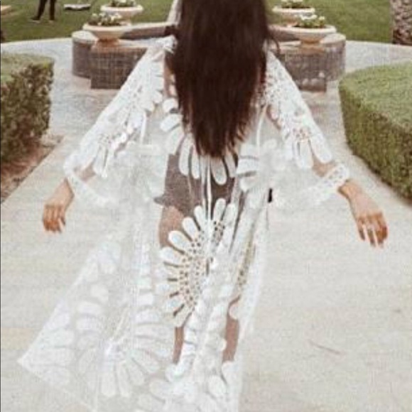 Mesh Kimono - Picture 5 of 6